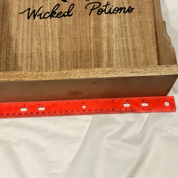 Halloween potion bottles display - Picture 3 of 6